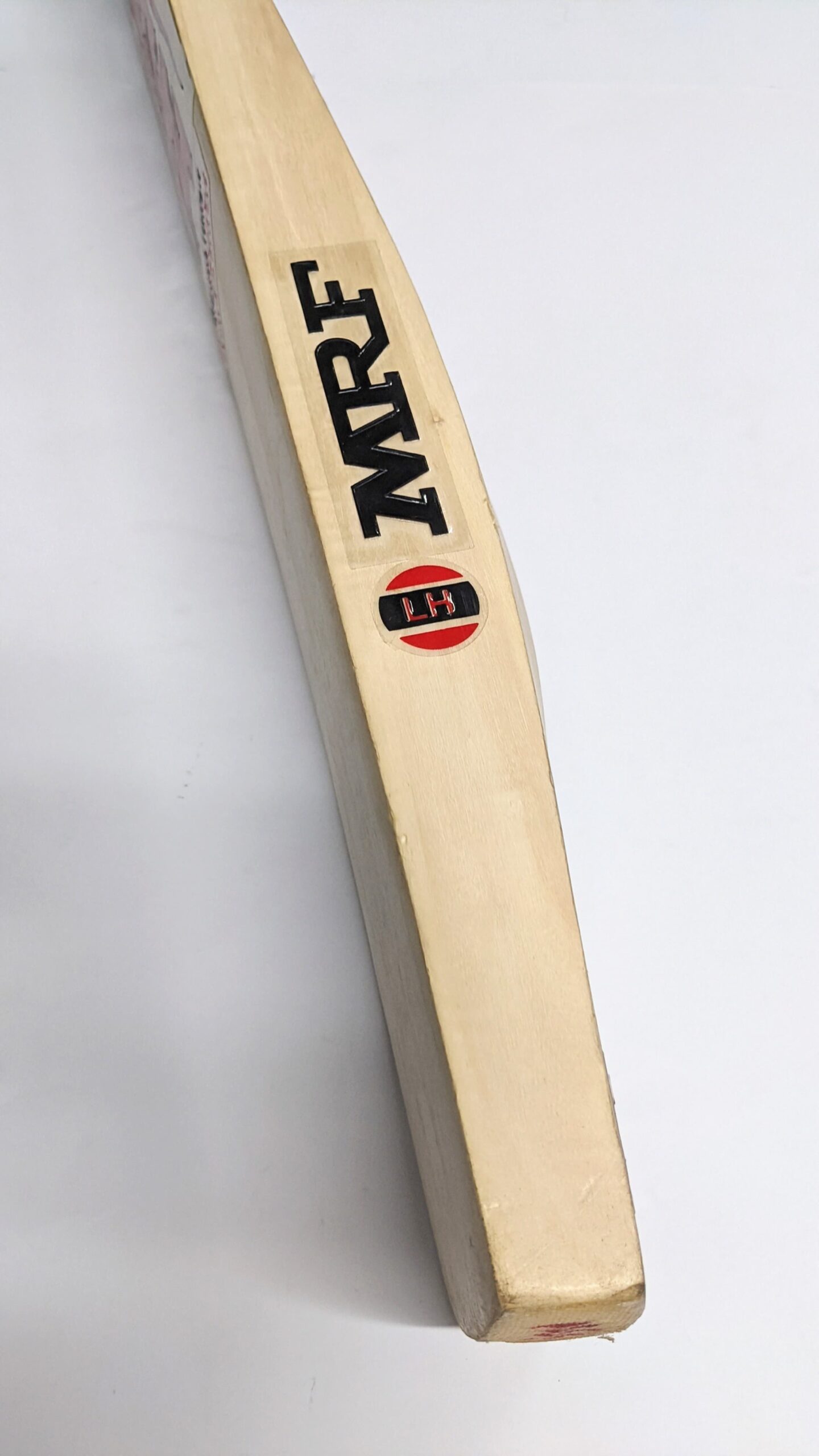 MRF Genius Chase English Willow Cricket Bat - Image 3